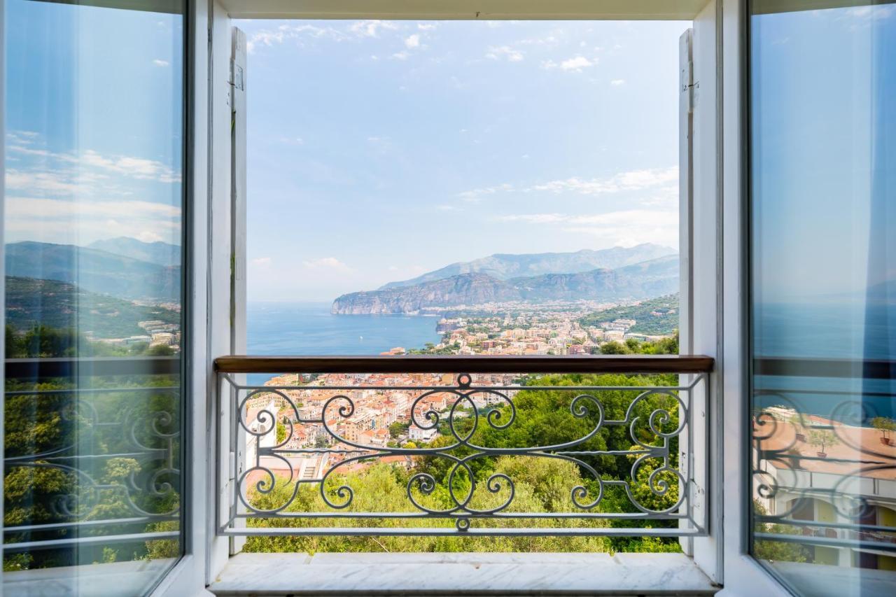 Villa Ada Сорренто Экстерьер фото